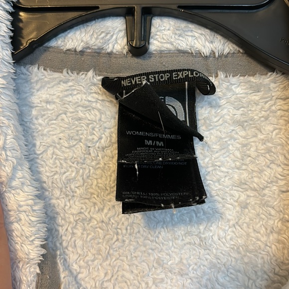 North face Jacket - Picture 2 of 2